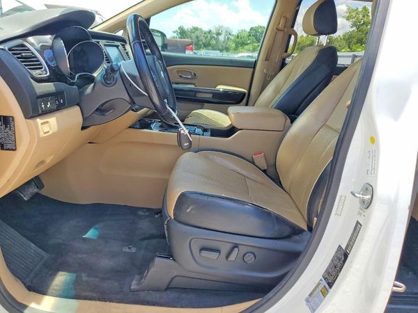 2016 KIA SEDONA EX - Middle level