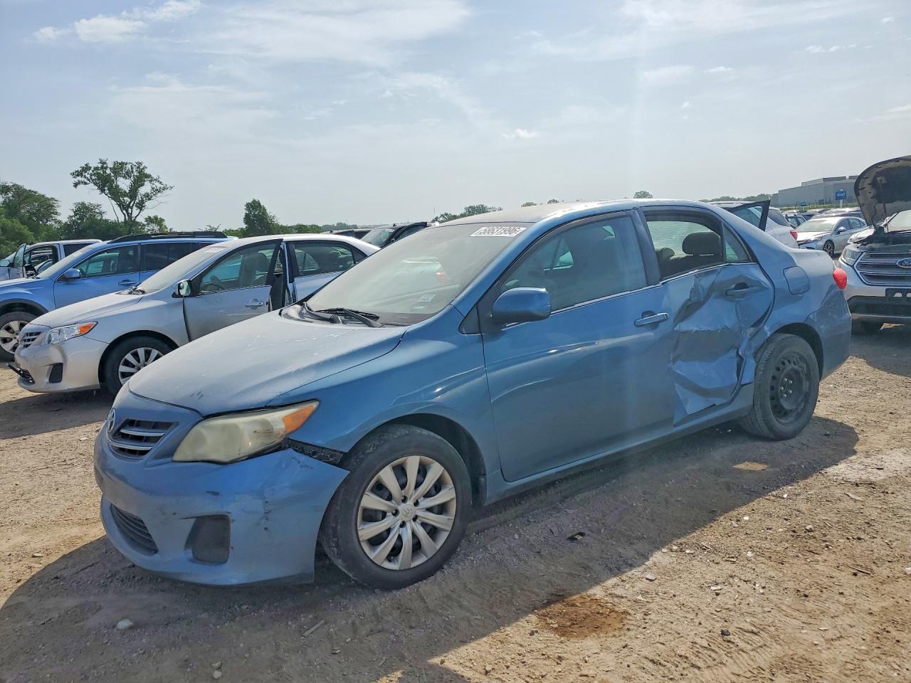 2013 TOYOTA COROLLA