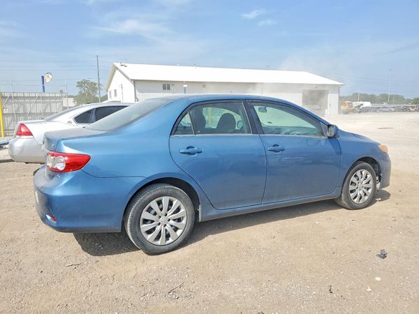 2013 TOYOTA COROLLA