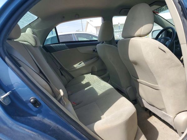 2013 TOYOTA COROLLA