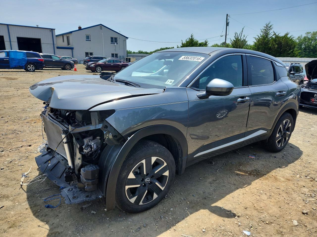 2025 NISSAN KICKS SV