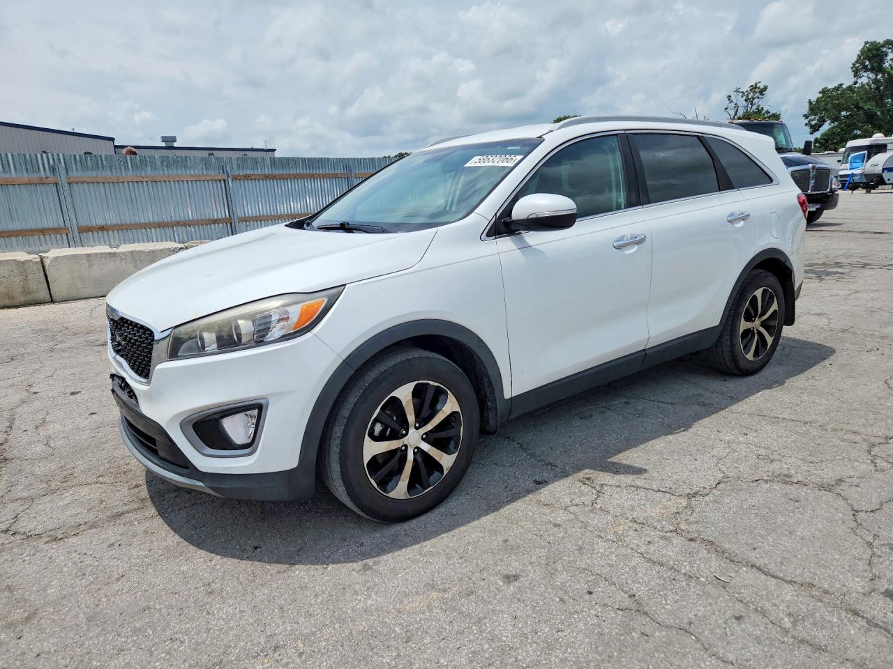 2016 KIA SORENTO EX