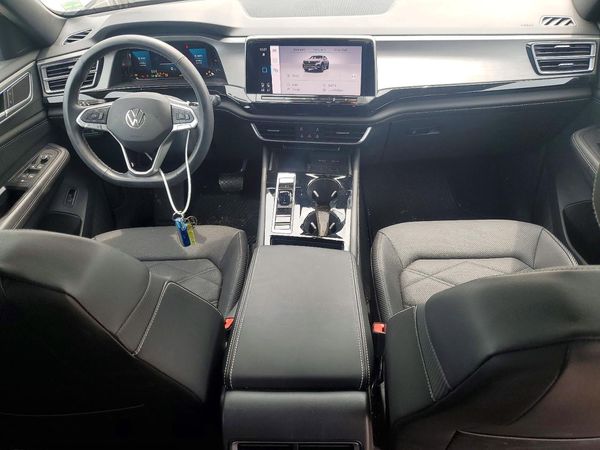 2024 VOLKSWAGEN ATLAS CROSS SPORT 4Motion SE w/Technology