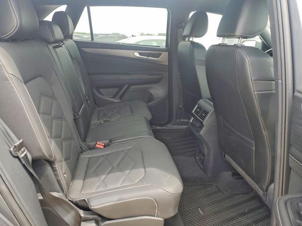2024 VOLKSWAGEN ATLAS CROSS SPORT 4Motion SE w/Technology