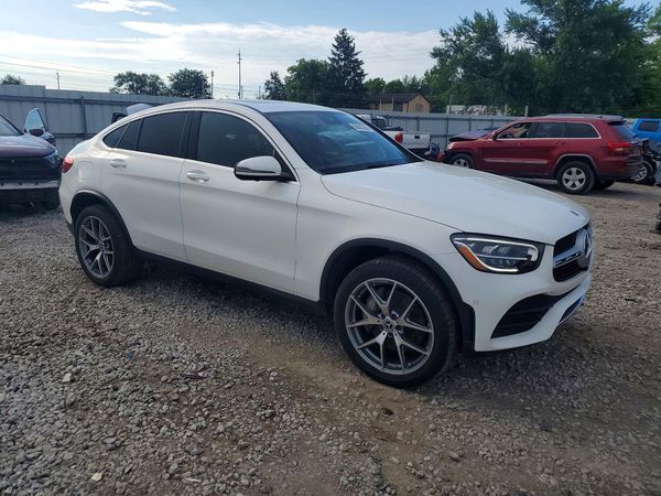2022 MERCEDES-BENZ GLC COUPE GLC300 4MATIC — Passenger 3/4
