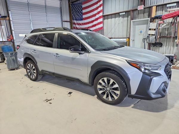 2025 SUBARU OUTBACK