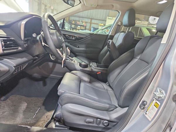 2025 SUBARU OUTBACK