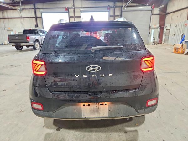 2021 HYUNDAI VENUE SEL & Denim