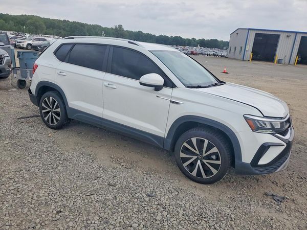 2023 VOLKSWAGEN TAOS SE