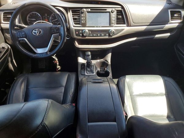 2016 TOYOTA HIGHLANDER Base/Hybrid