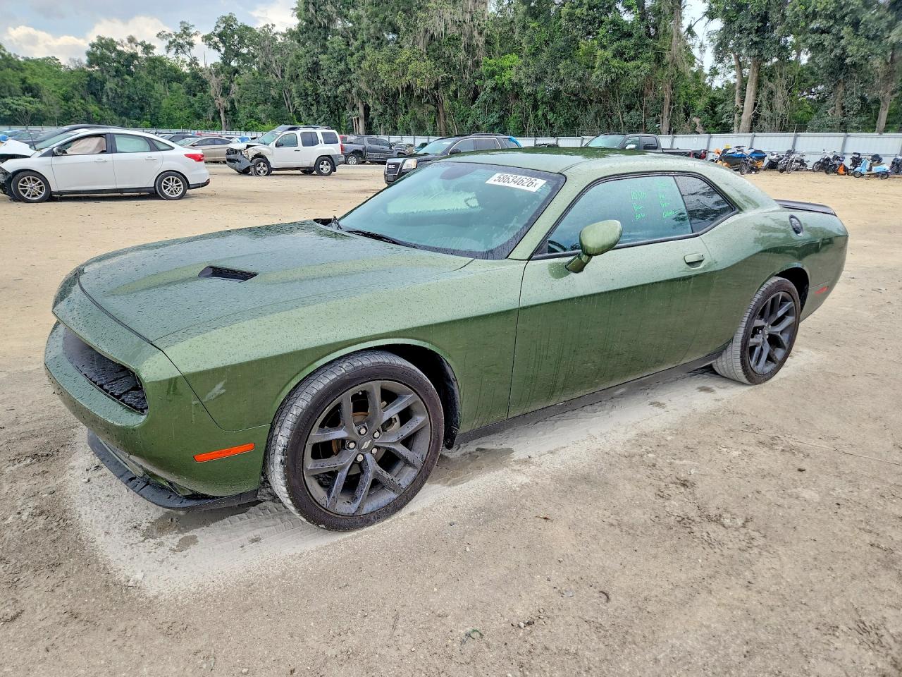 2022 DODGE CHALLENGER SXT