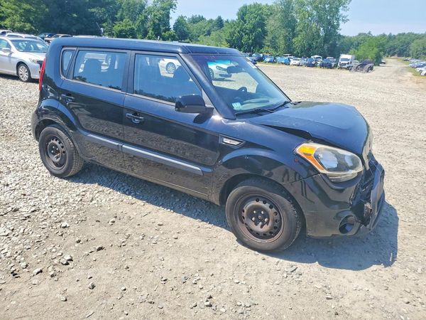 2013 KIA SOUL