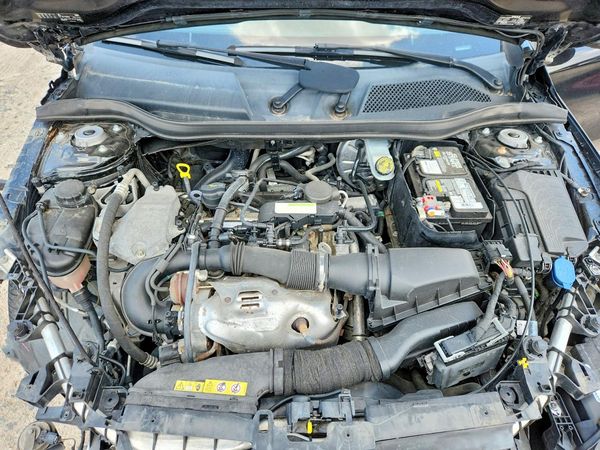 2015 MERCEDES-BENZ GLA GLA250 4-MATIC