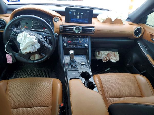 2022 LEXUS IS 300 Premium