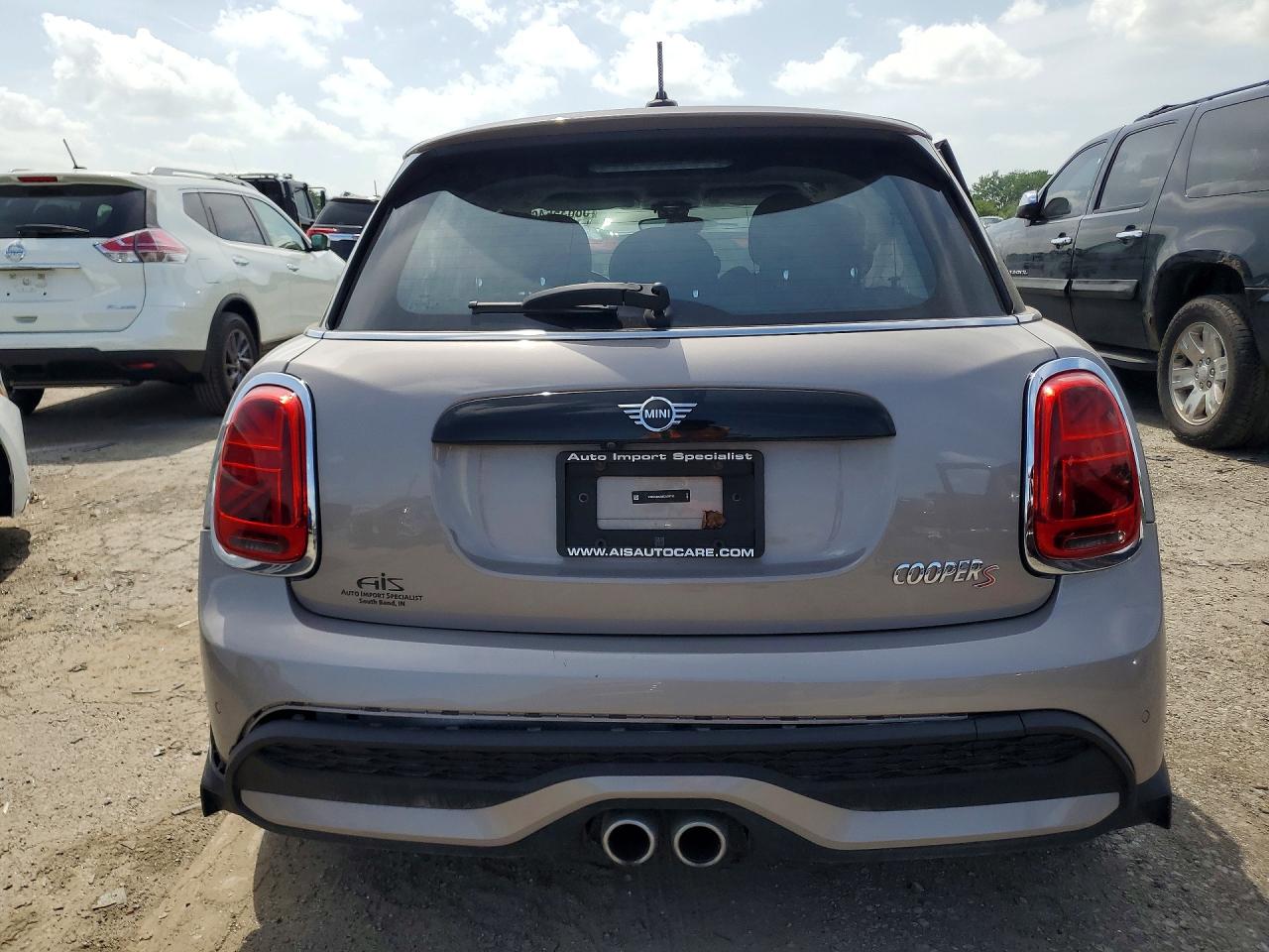 2024 MINI COOPER