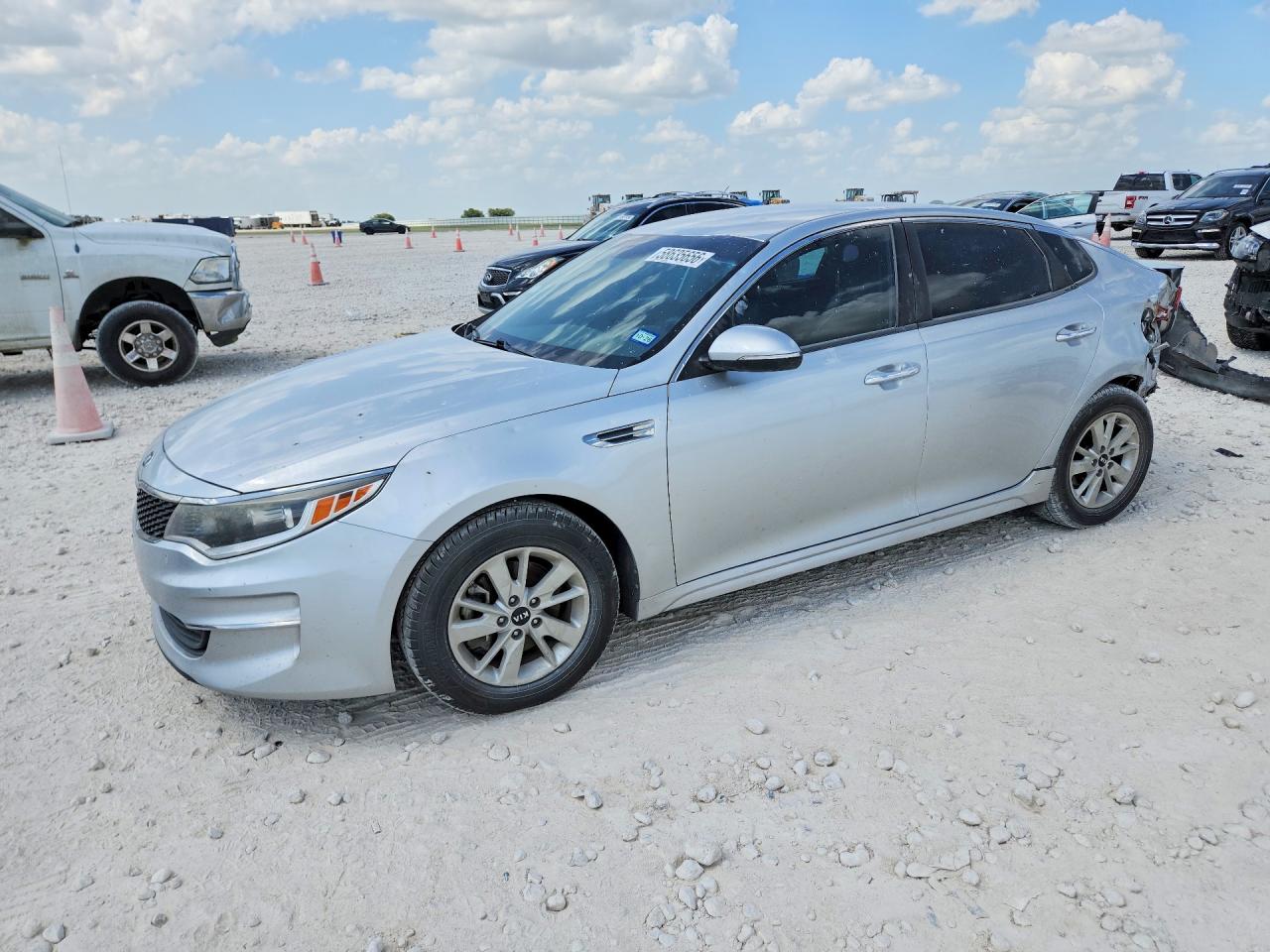 2016 KIA OPTIMA GL