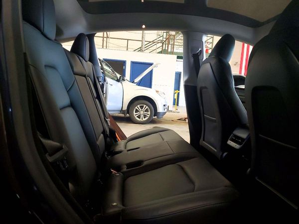2024 TESLA MODEL Y