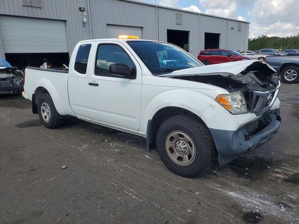 2019 NISSAN FRONTIER