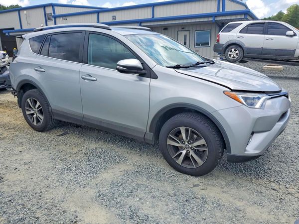 2018 TOYOTA RAV4 Adventure/XLE