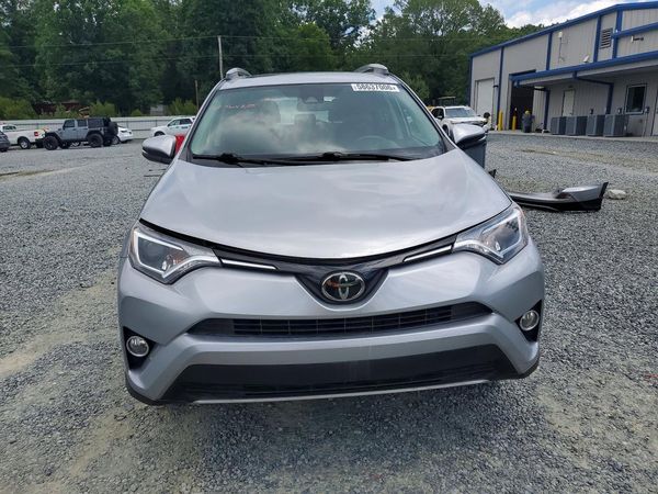 2018 TOYOTA RAV4 Adventure/XLE
