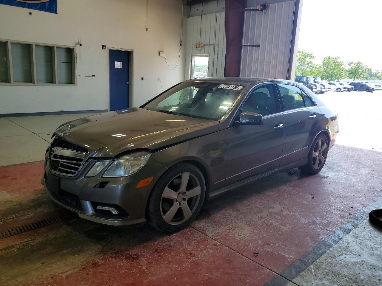 2010 MERCEDES-BENZ E