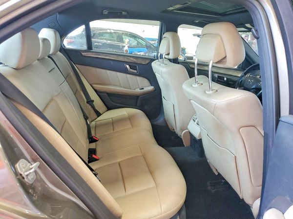 2010 MERCEDES-BENZ E
