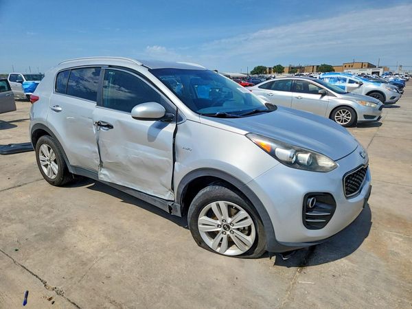 2017 KIA SPORTAGE LX
