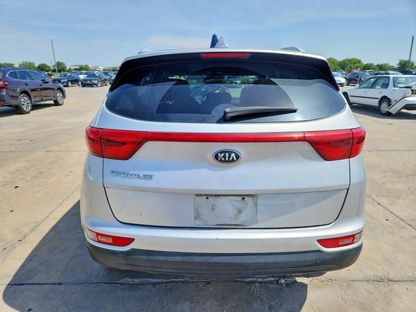 2017 KIA SPORTAGE LX