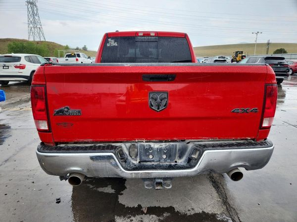 2013 RAM 1500 SLT