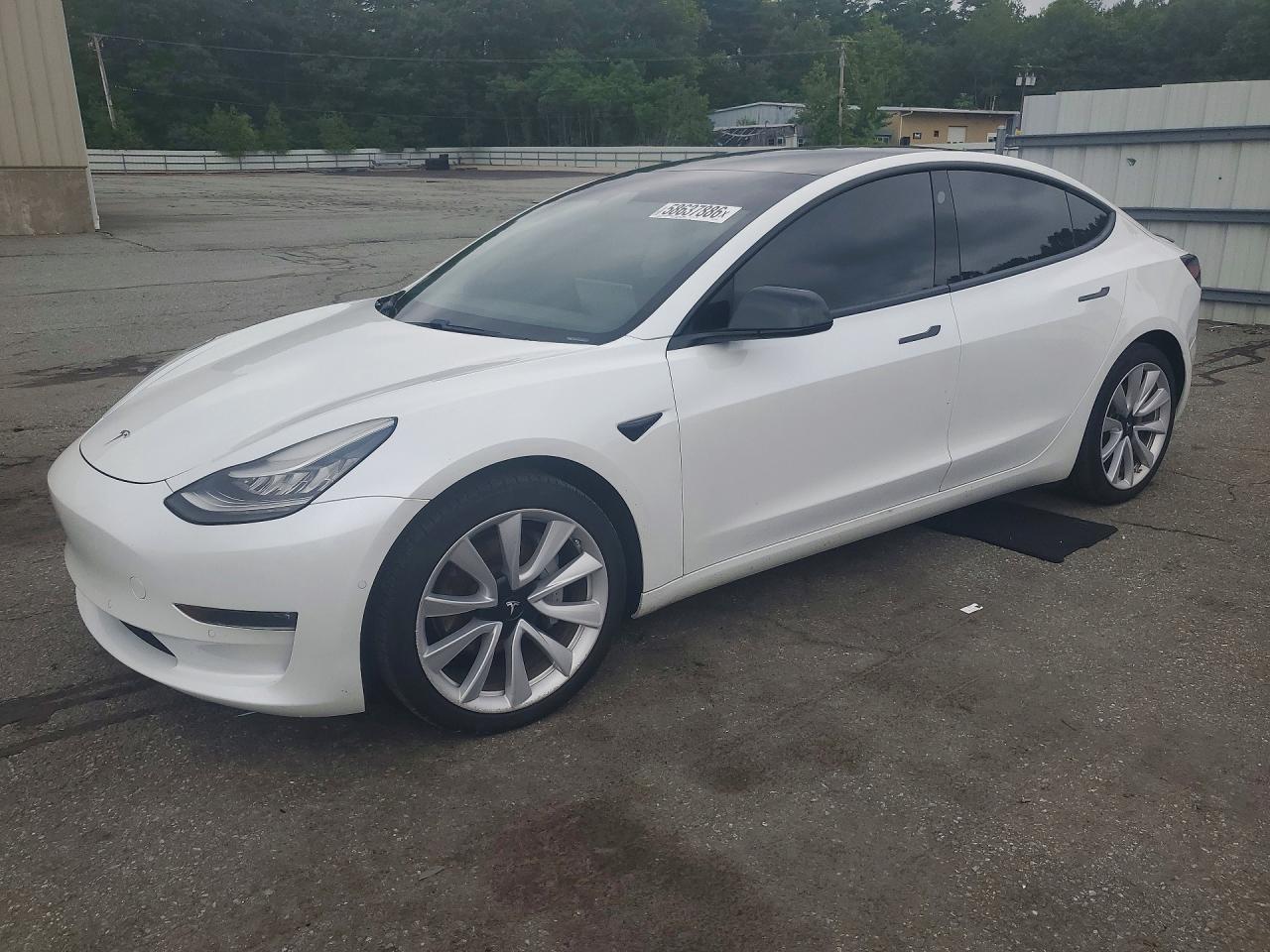 2020 TESLA 3
