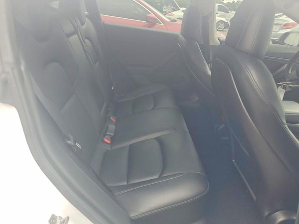 2020 TESLA 3