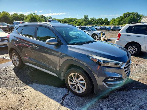 2017 HYUNDAI TUCSON