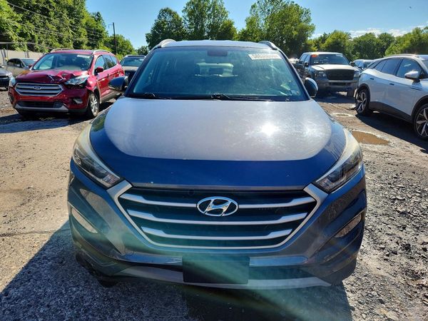 2017 HYUNDAI TUCSON