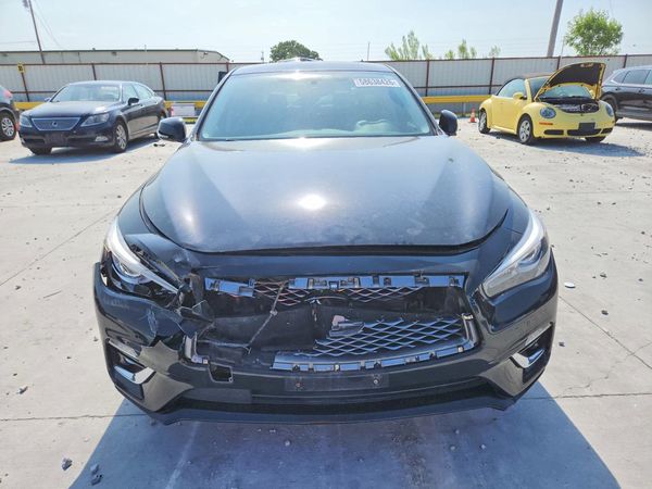 2022 INFINITI Q50 LUXE