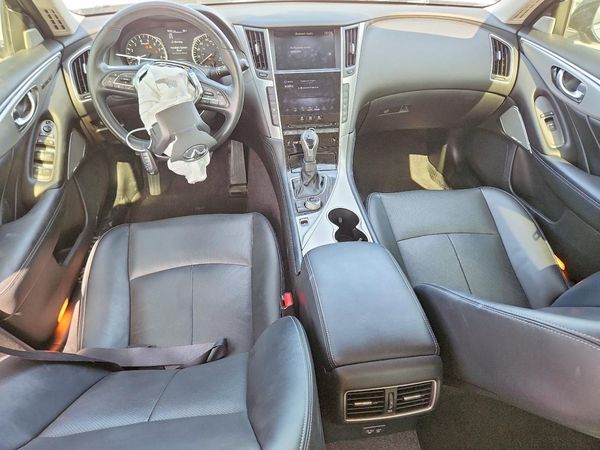 2022 INFINITI Q50 LUXE