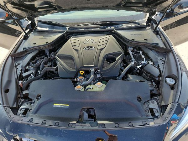 2022 INFINITI Q50 LUXE