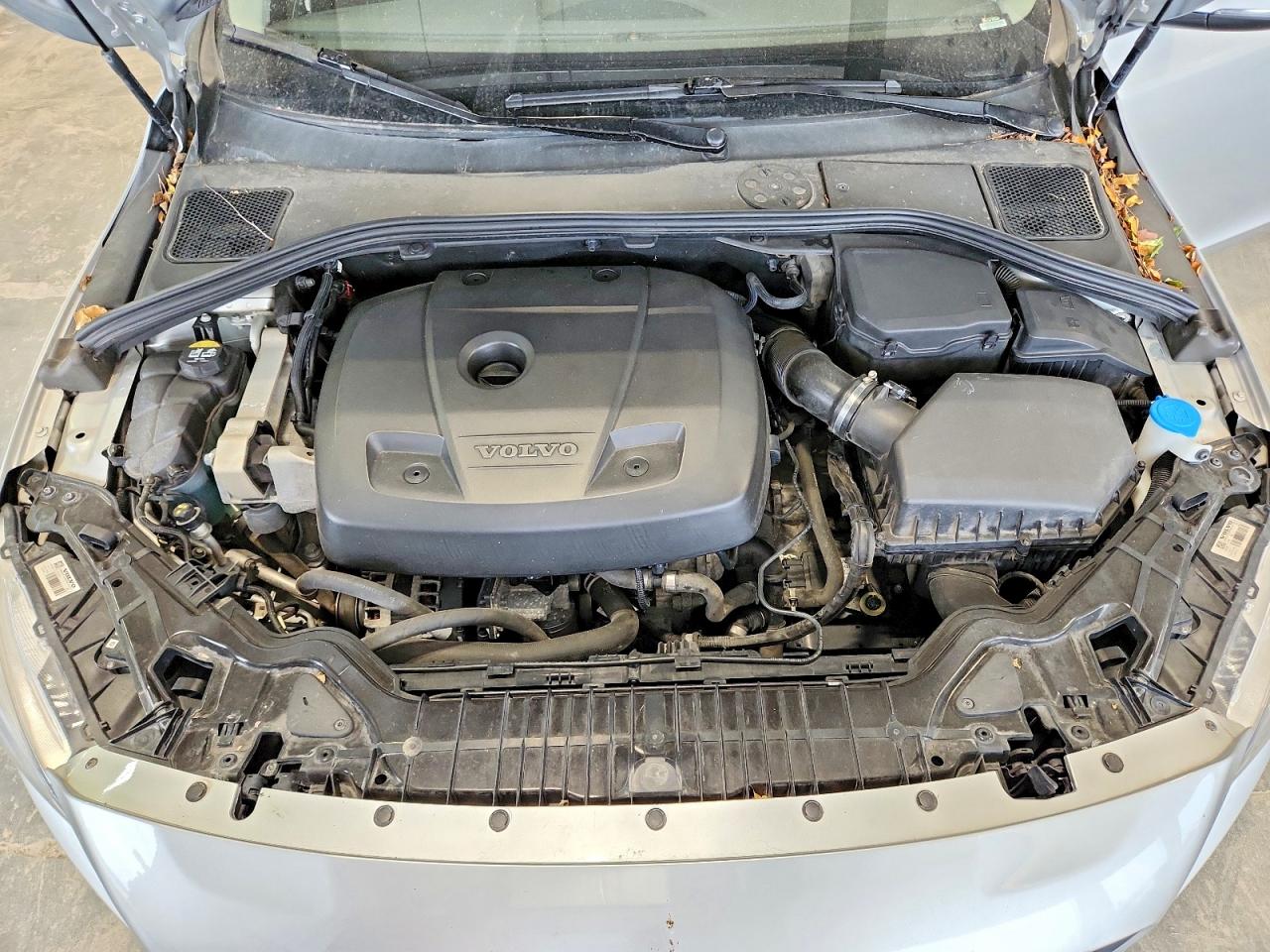 2017 VOLVO S60 Platinum