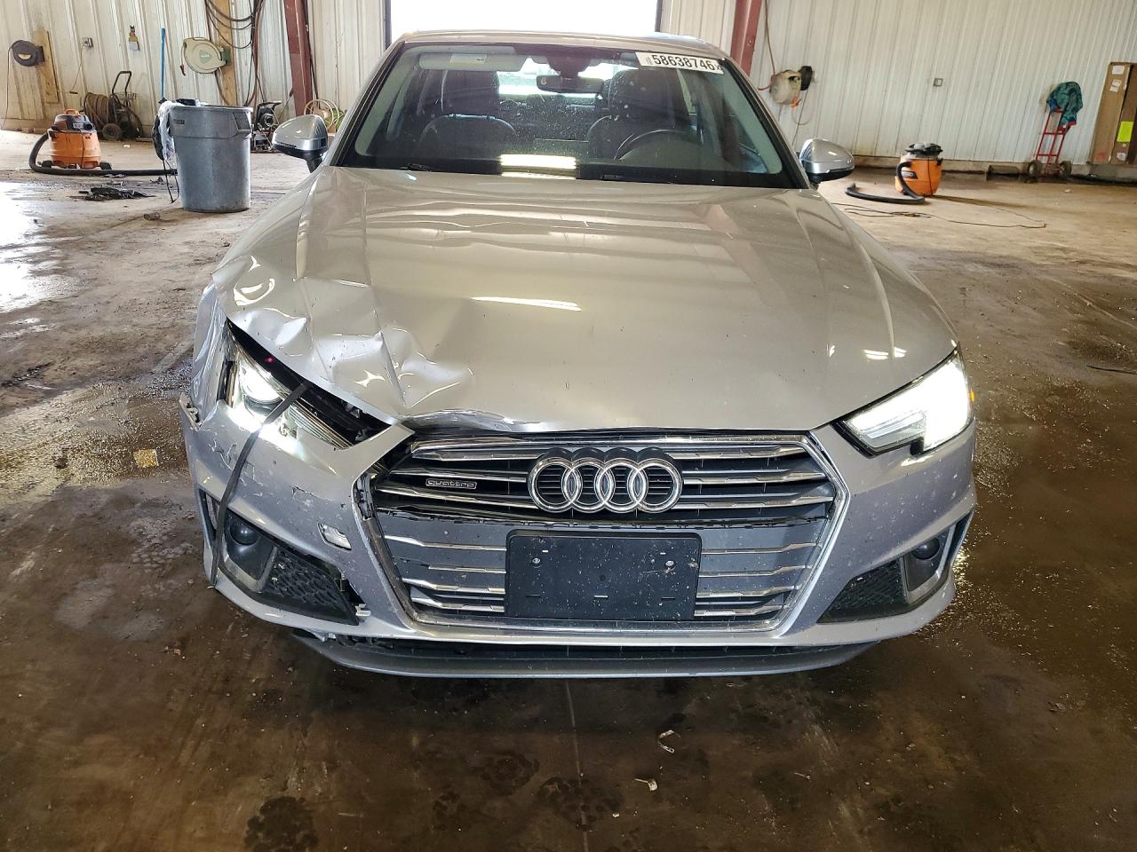 2019 AUDI A4 quattro Premium