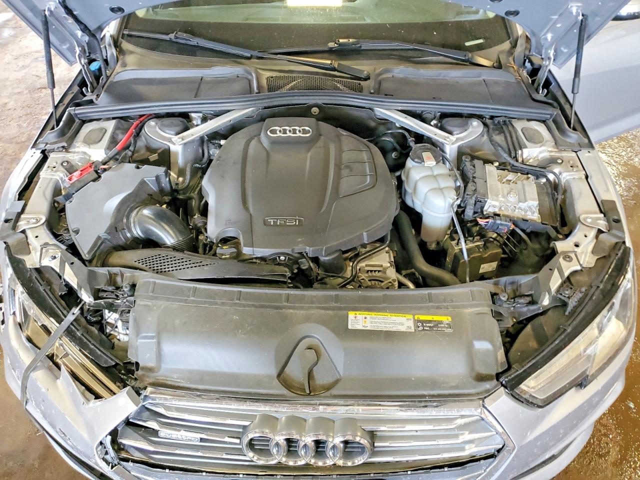 2019 AUDI A4 quattro Premium