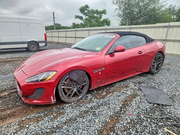 2014 MASERATI GRANTURISMO