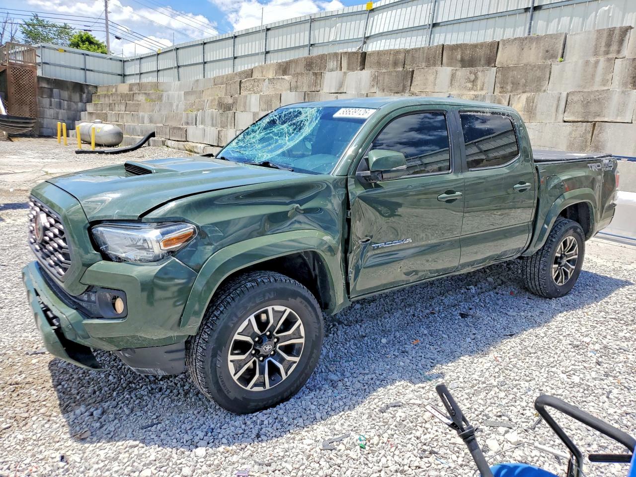 2021 TOYOTA TACOMA SR5