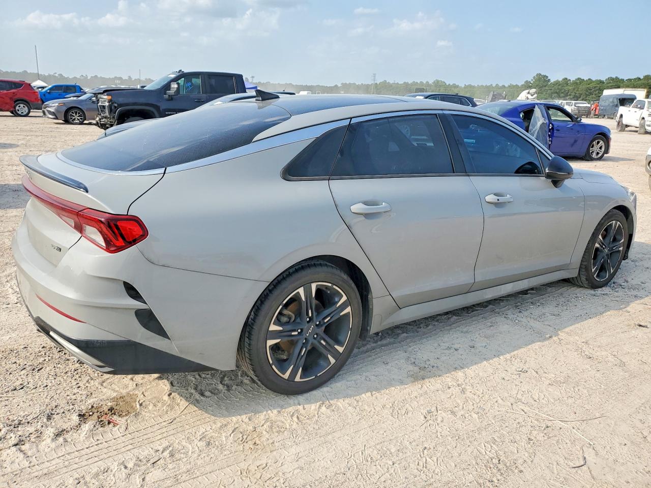 2022 KIA K5 GT-Line