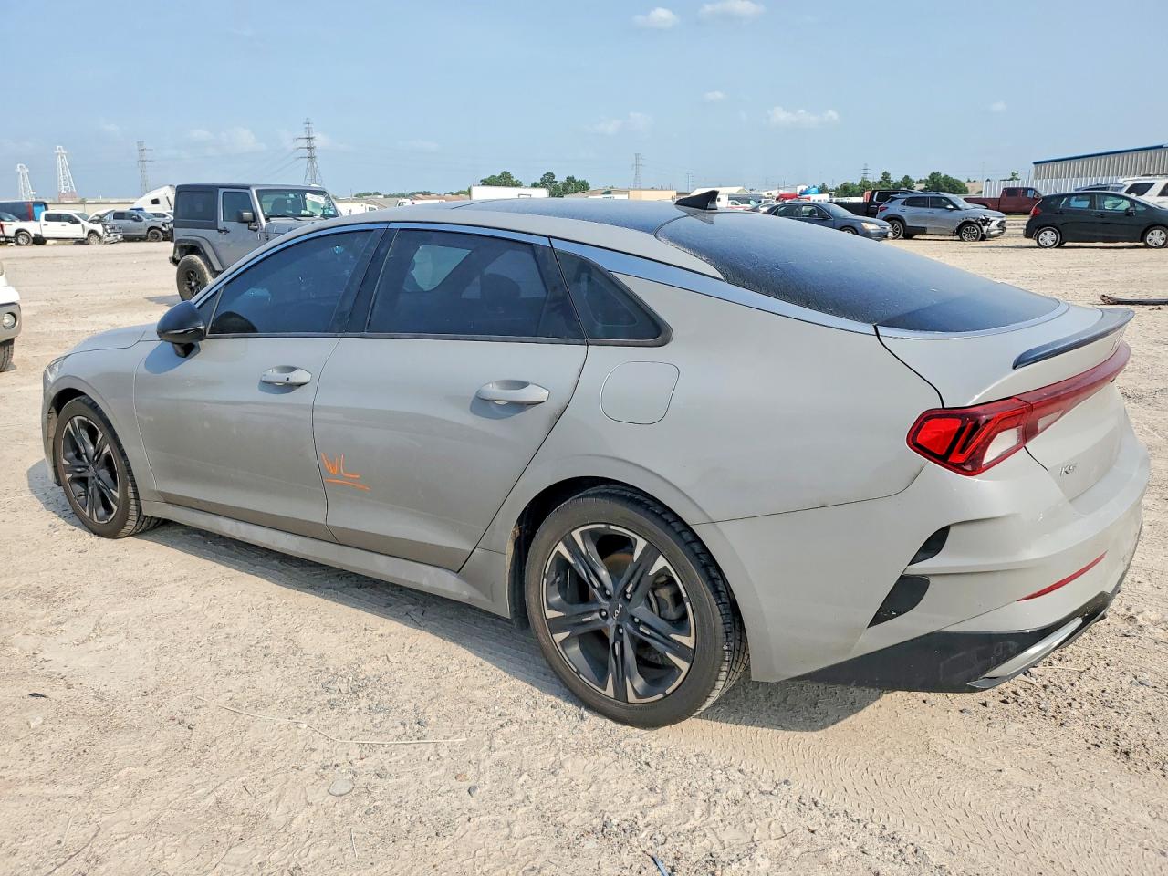 2022 KIA K5 GT-Line
