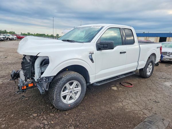2026 FORD F150 XLT
