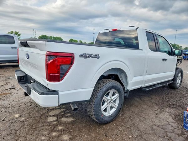 2026 FORD F150 XLT