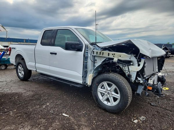 2026 FORD F150 XLT