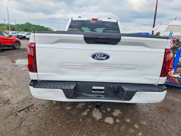 2026 FORD F150 XLT