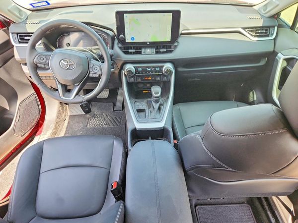 2025 TOYOTA RAV4