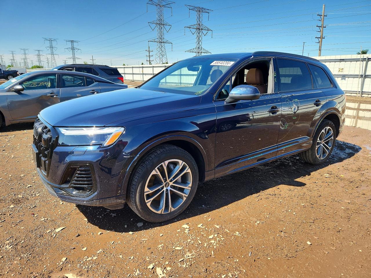 2025 AUDI Q7 quattro Premium Plus
