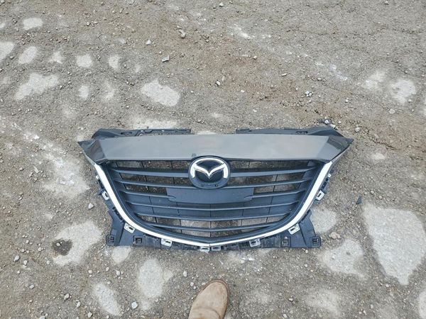 2015 MAZDA MAZDA 3 SV/Base